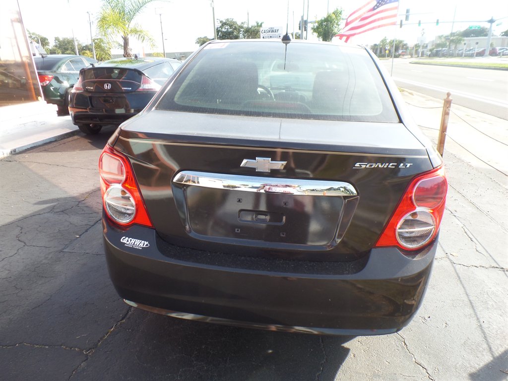 2015 Chevrolet Sonic LT - Photo 7