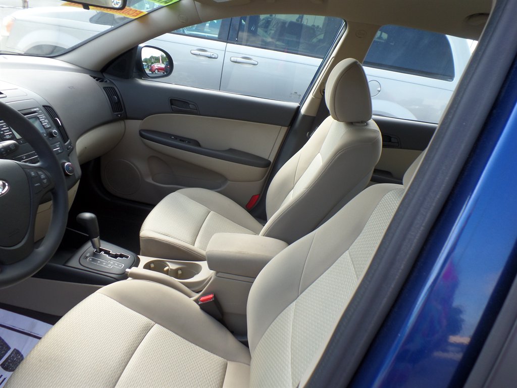 2012 Hyundai Elantra Touring GLS - Photo 11