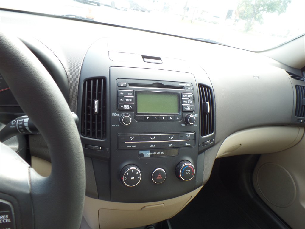2012 Hyundai Elantra Touring GLS - Photo 13