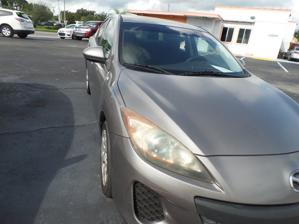 Mazda Mazda3 photo 4